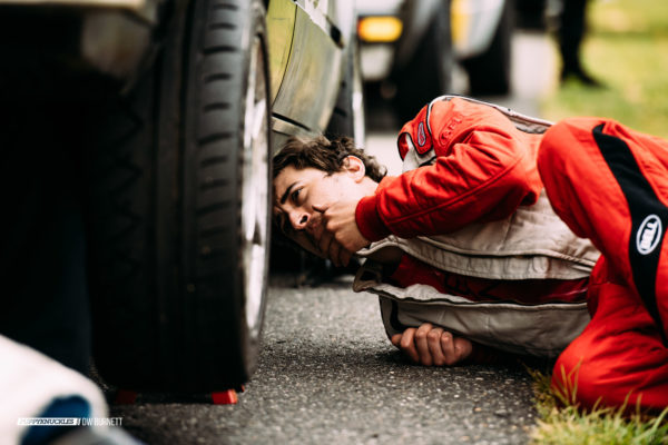 AER-NJMP-DW-Burnett-PUPPYKNUCKLES-2602 AER-NJMP-DW-Burnett-PUPPYKNUCKLES-2602